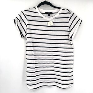 FOREVER 21 Striped Tshirt Short Sleeve Rolled Sleeve NWT Women M Black White Top